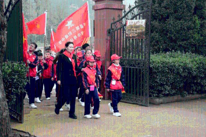 长沙:时刻紧绷安全弦 确保学生安全